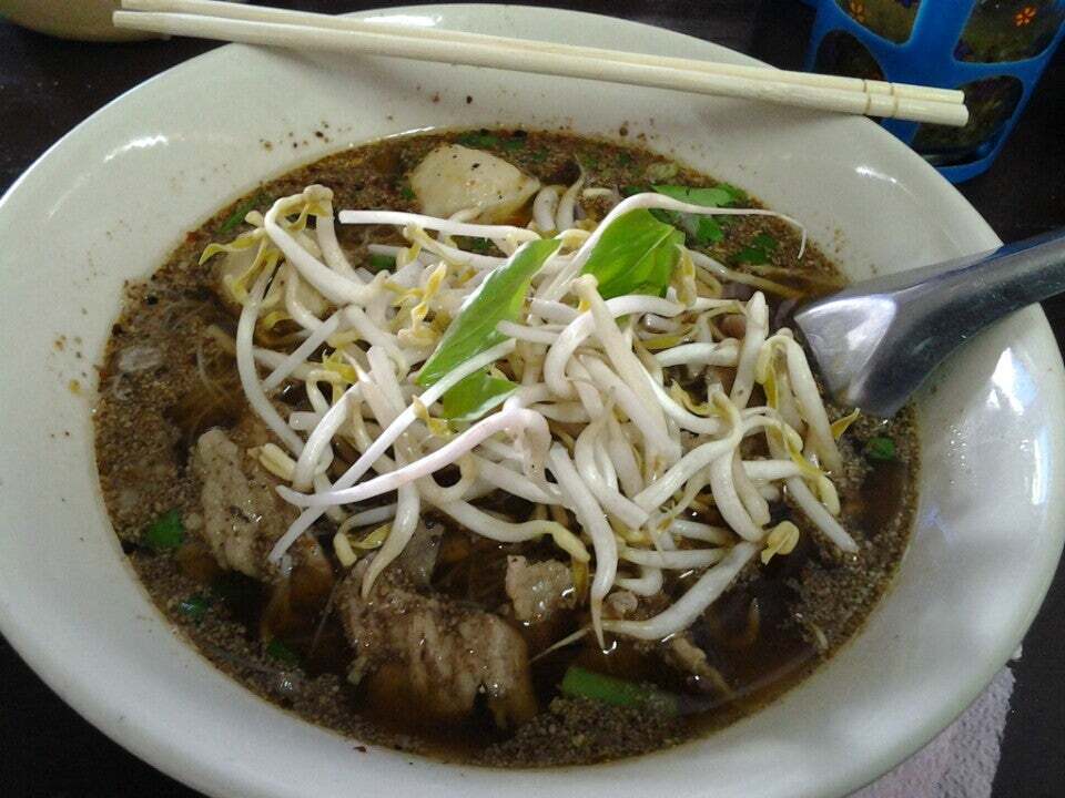 ก๋วยเตี๋ยวเรือขึ้นบก