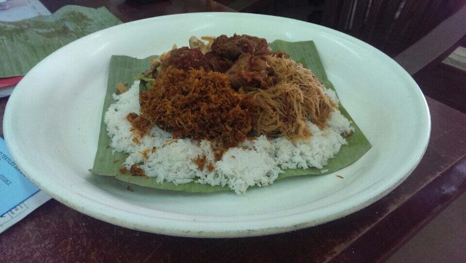 Gerai Nasi Lemak Kak Nah