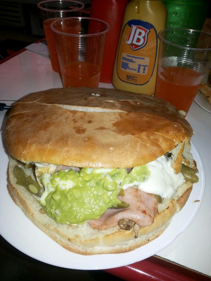 Sandwich New Broster