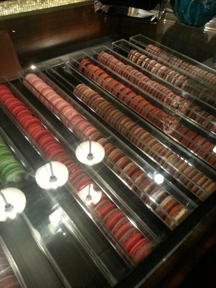 Chocolate & Macaroon