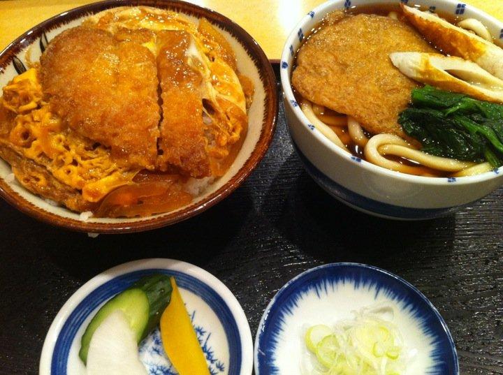 藤の家