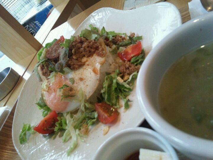 TRAVEL CAFE BLISS