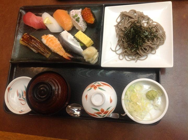 華屋与兵衛小絹店