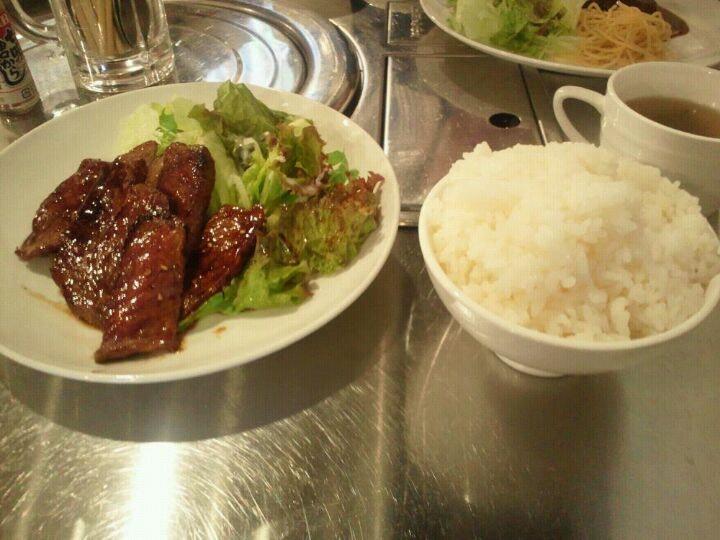 赤坂食肉センター