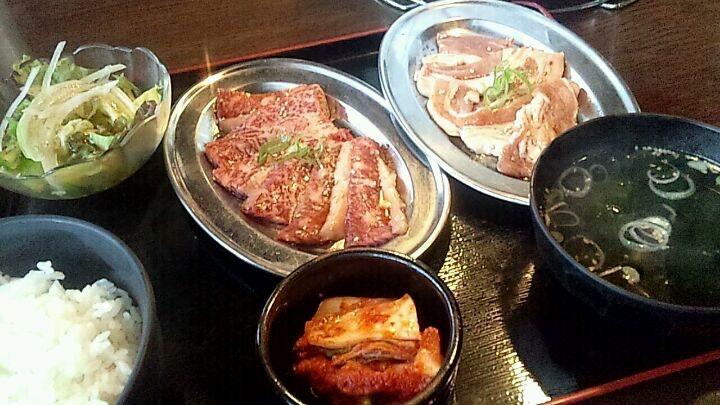 牛繁 こてはし台店