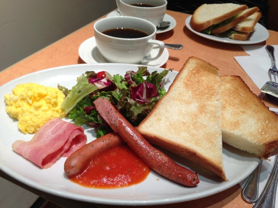 LE CAFE DOUTOR