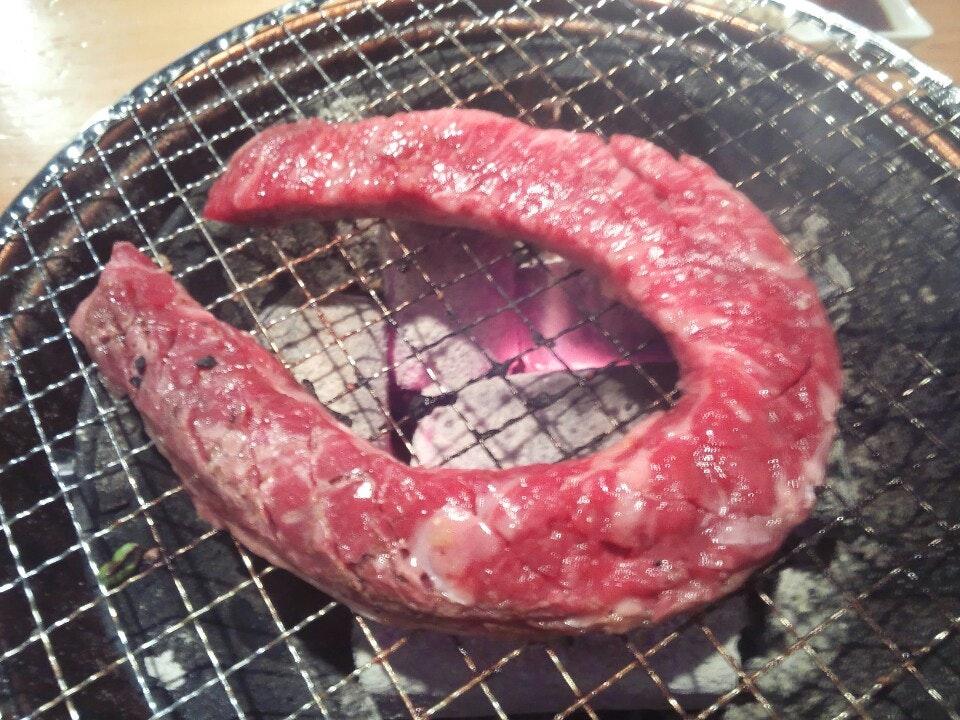 炭火焼肉 にゅうとんさぁかす