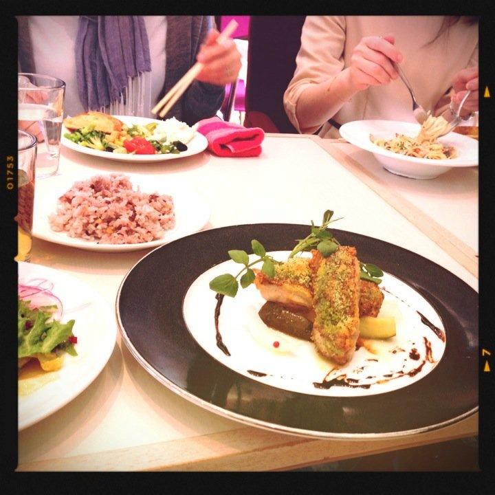 メランジュ ドゥ シュハリ くずはモール店