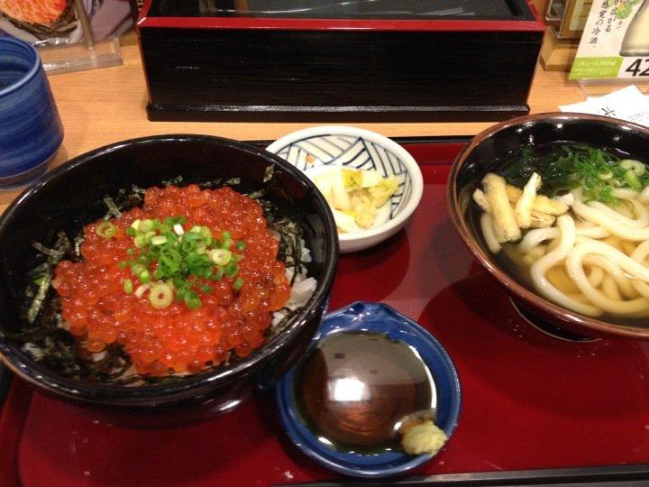 THE 丼 江坂店