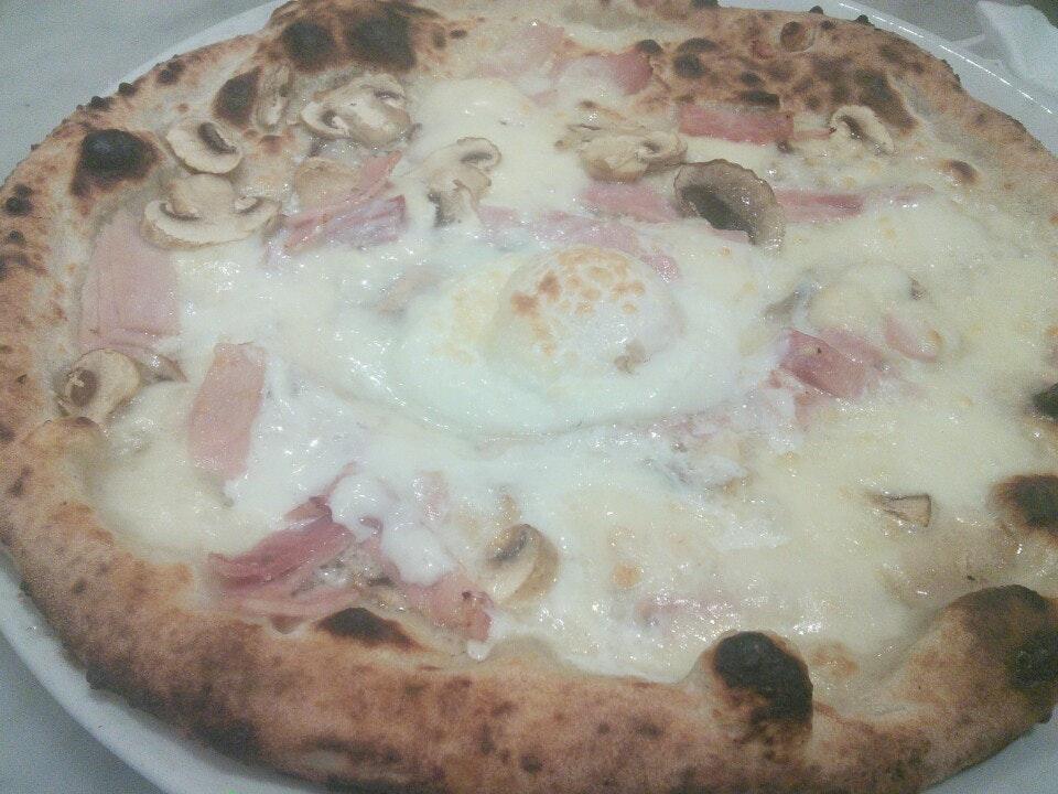 Pizzeria GG (ピッツェリアGG)