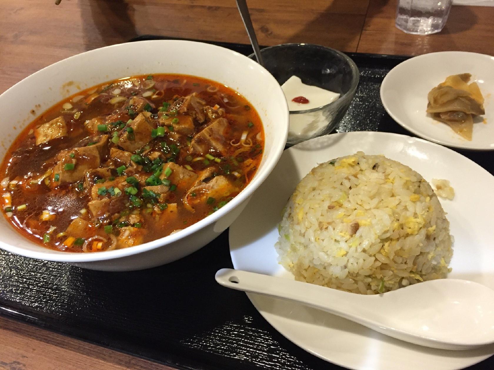 横浜ドラゴン飯店 ピエリ守山店