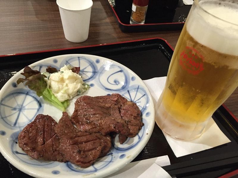 炭焼き牛たん仙台なとり