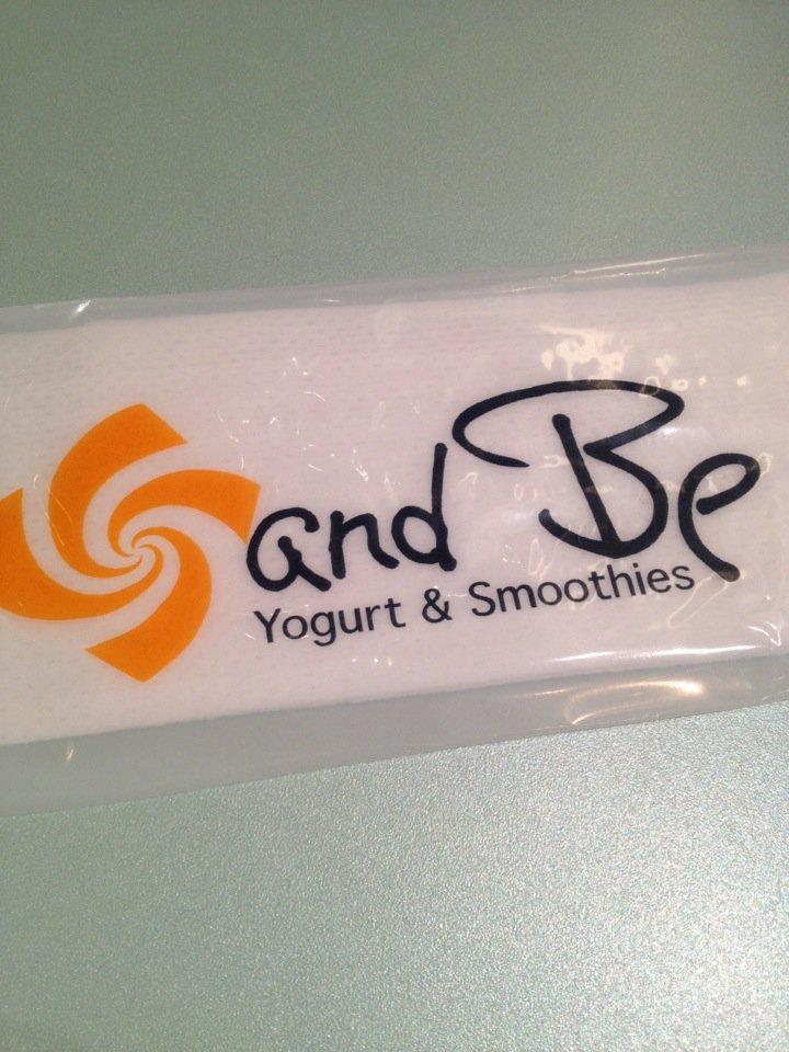 Yogurt & Smoothies アンビーガーデン店