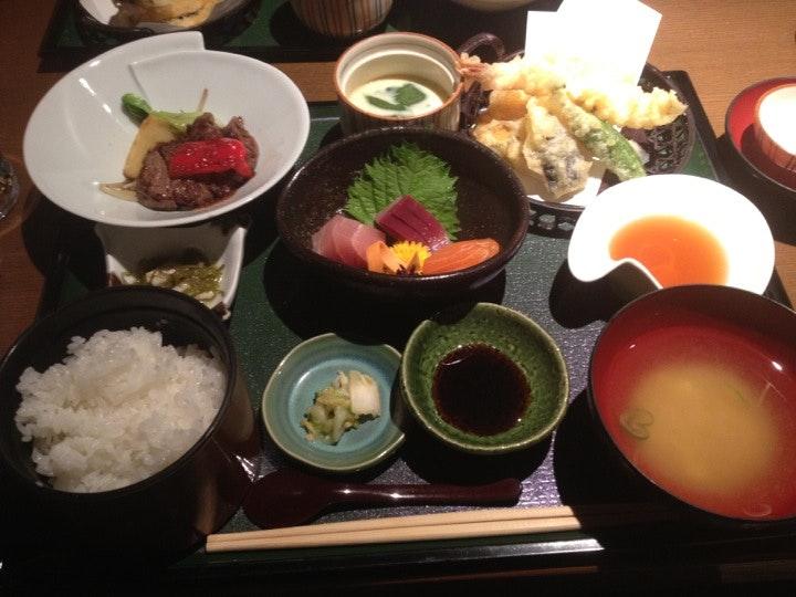 じわもん料理 萬屋さむ