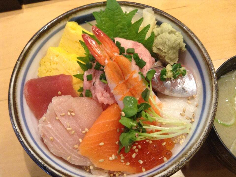 すし三崎丸本八幡店