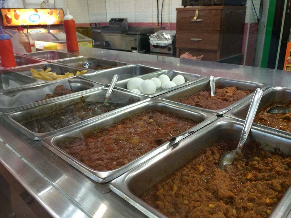 مطعم فلفل Chillis Restaurant