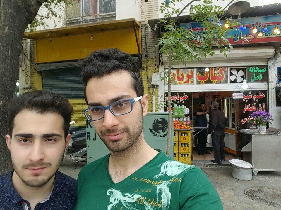 حلیم وعدس نصف جهان