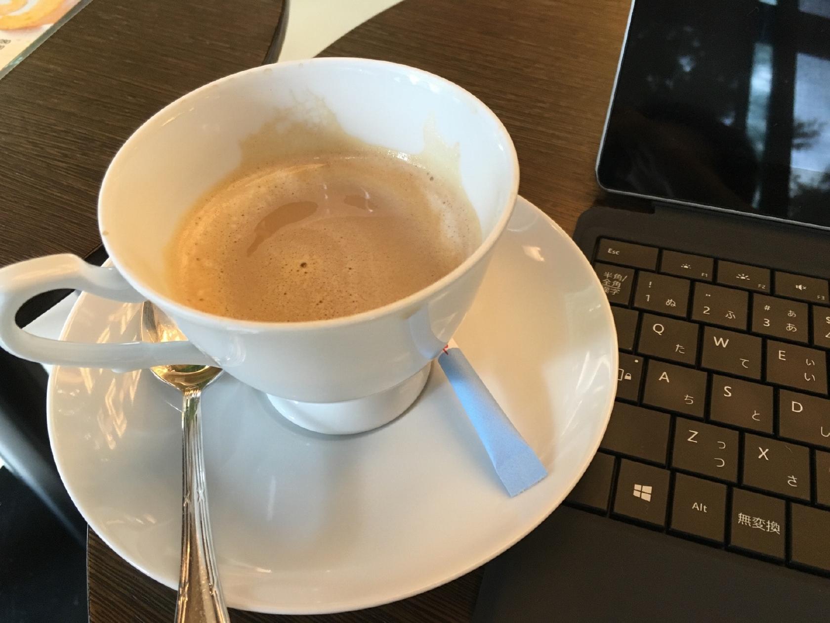 シノワズリーカフェ キャメルロータス