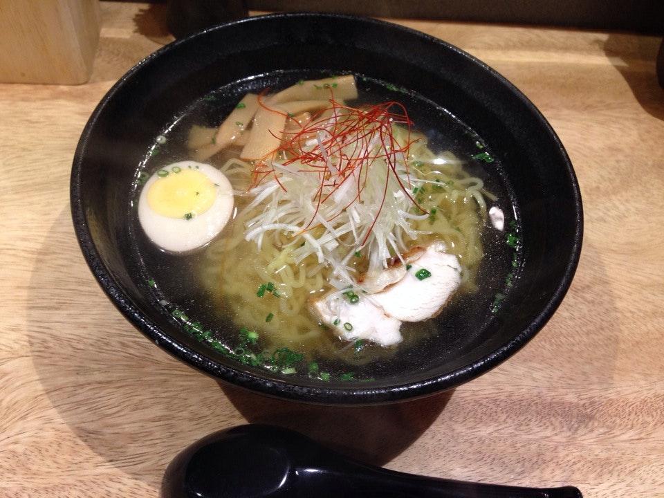 焼鳥屋花鳥