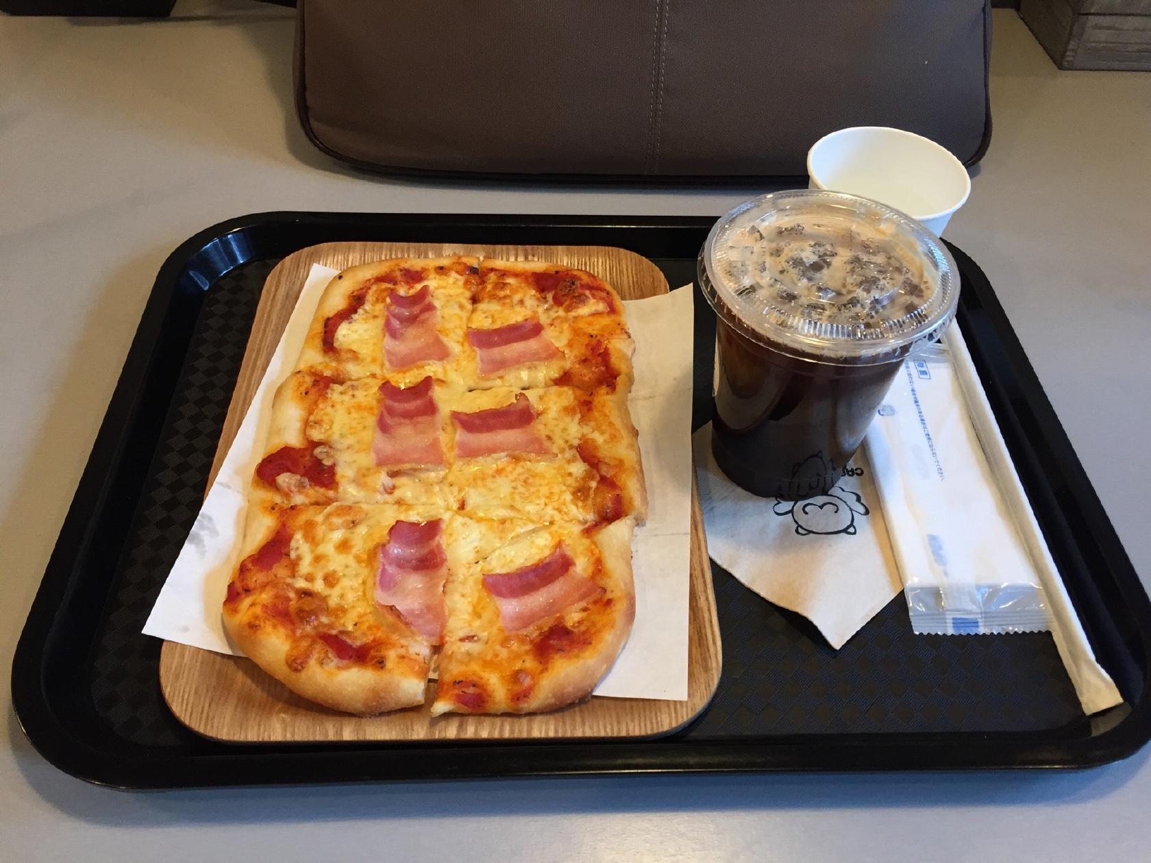 CAFE FLY BEAR