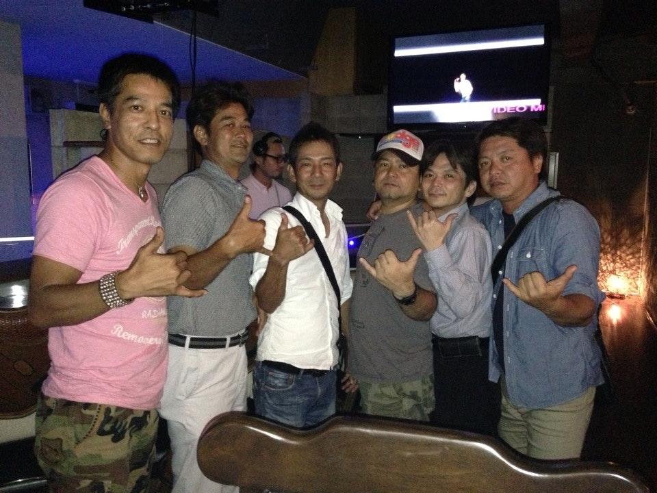Music Bar R35