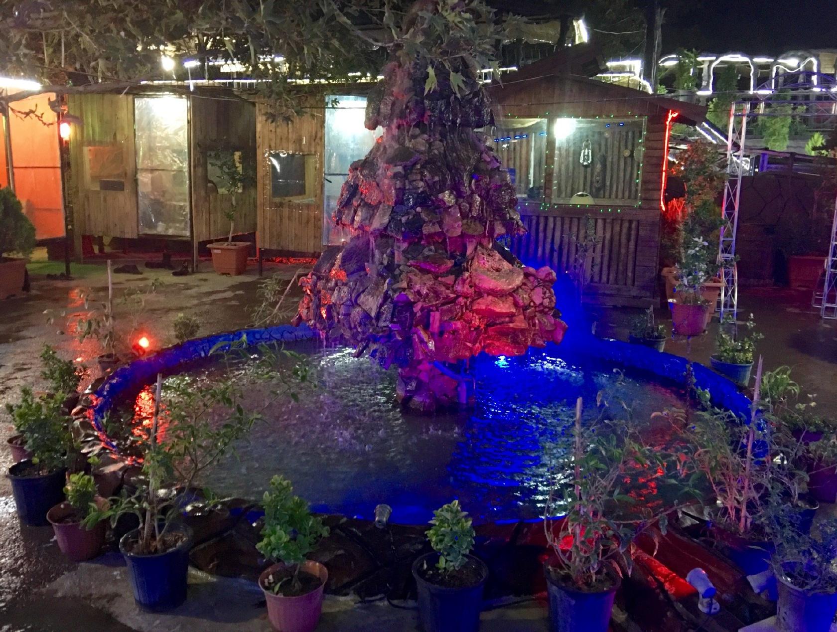 Shabhaye Karoon Restaurant
