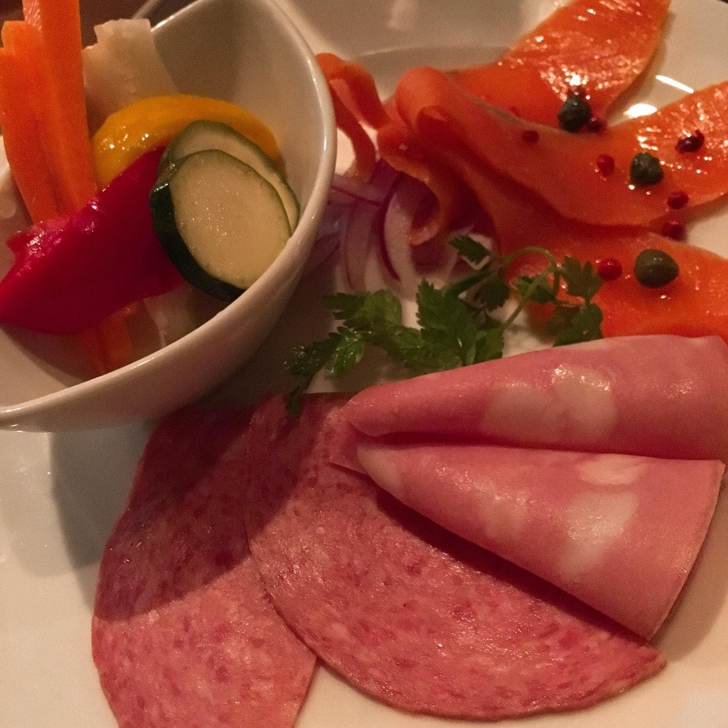 スパニッシュバルパシオン 亀戸店