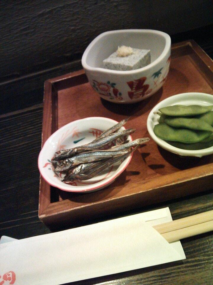 洞