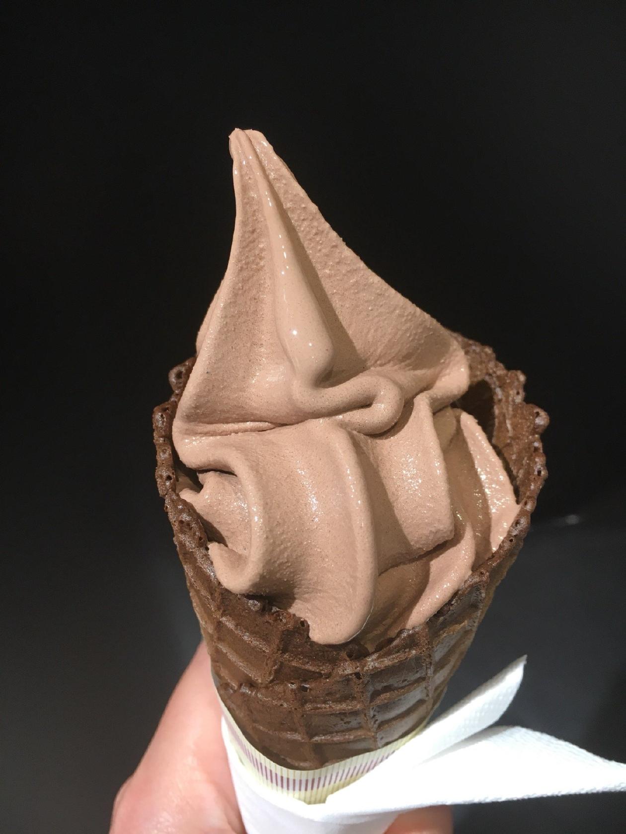 ユーゴ&ヴィクトール マロニエゲート銀座2店