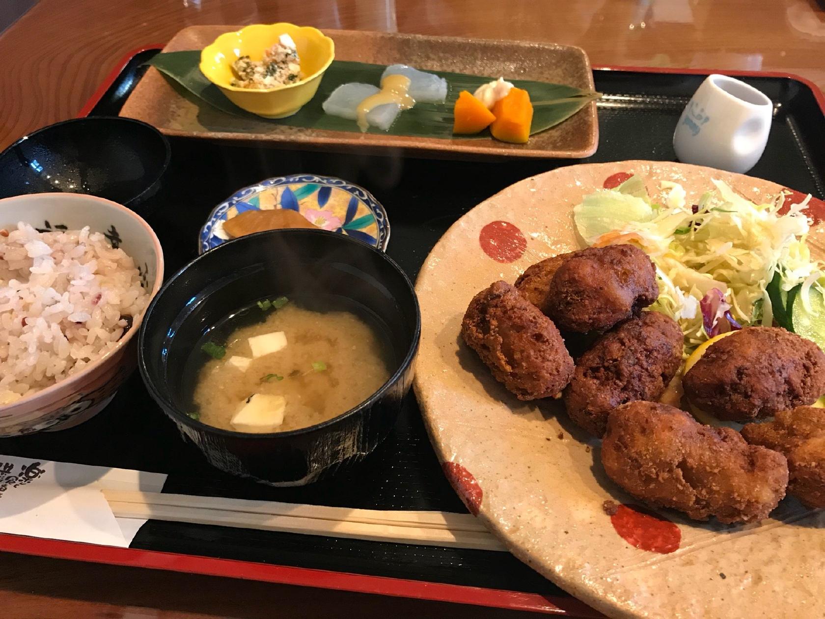 おとうふ料理 ともとこころと