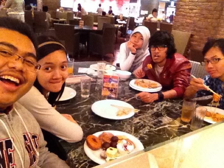 KOBE COOK WORLD BUFFET 野口店