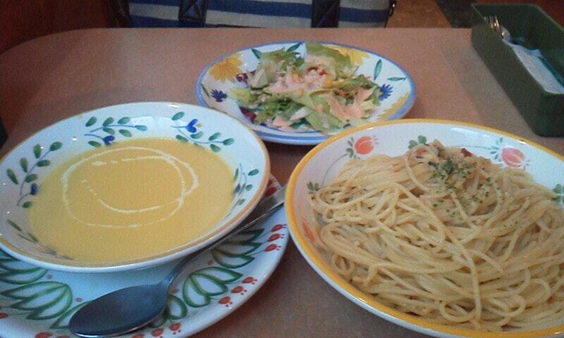 サイゼリヤ 茨木園田