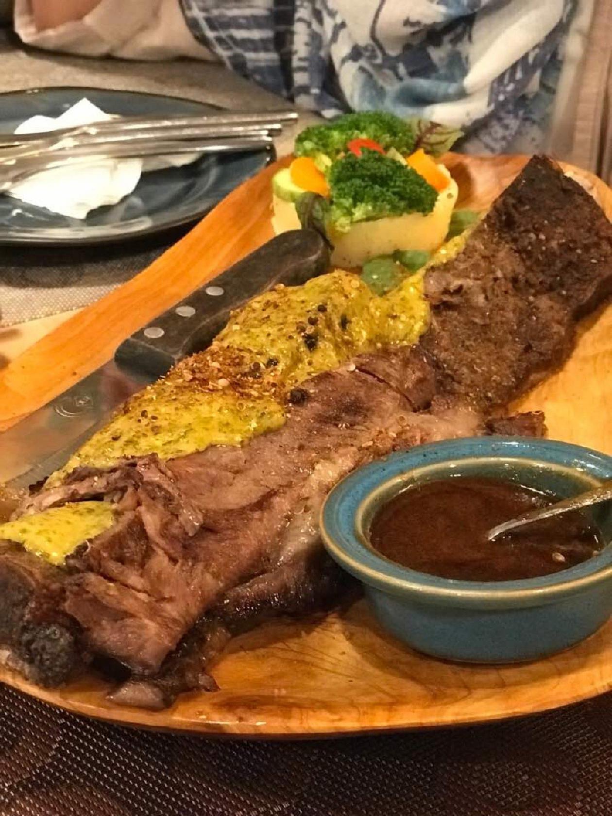 Nova Steak House خانه استیک نُوا