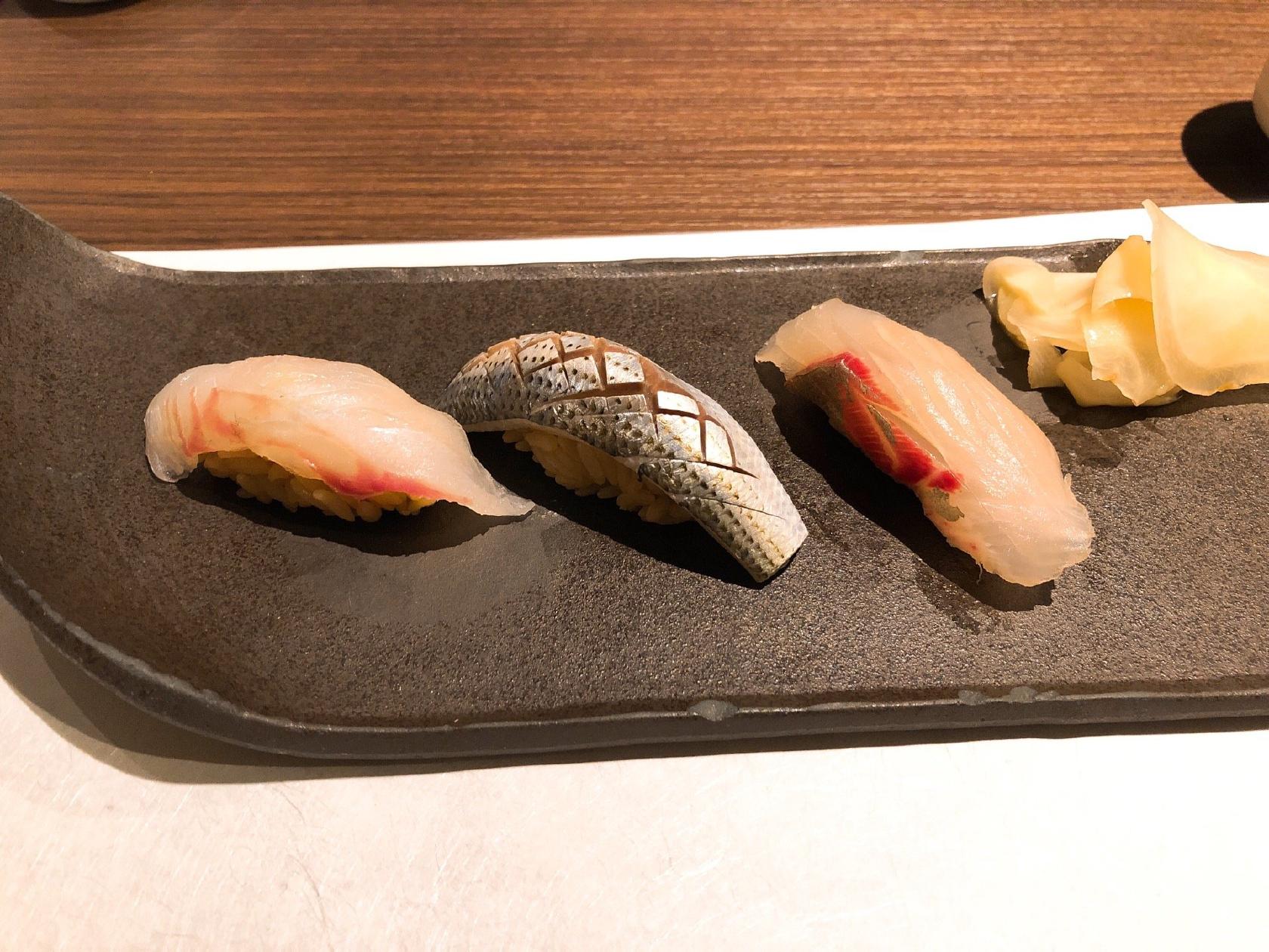 寿司 向月 本館