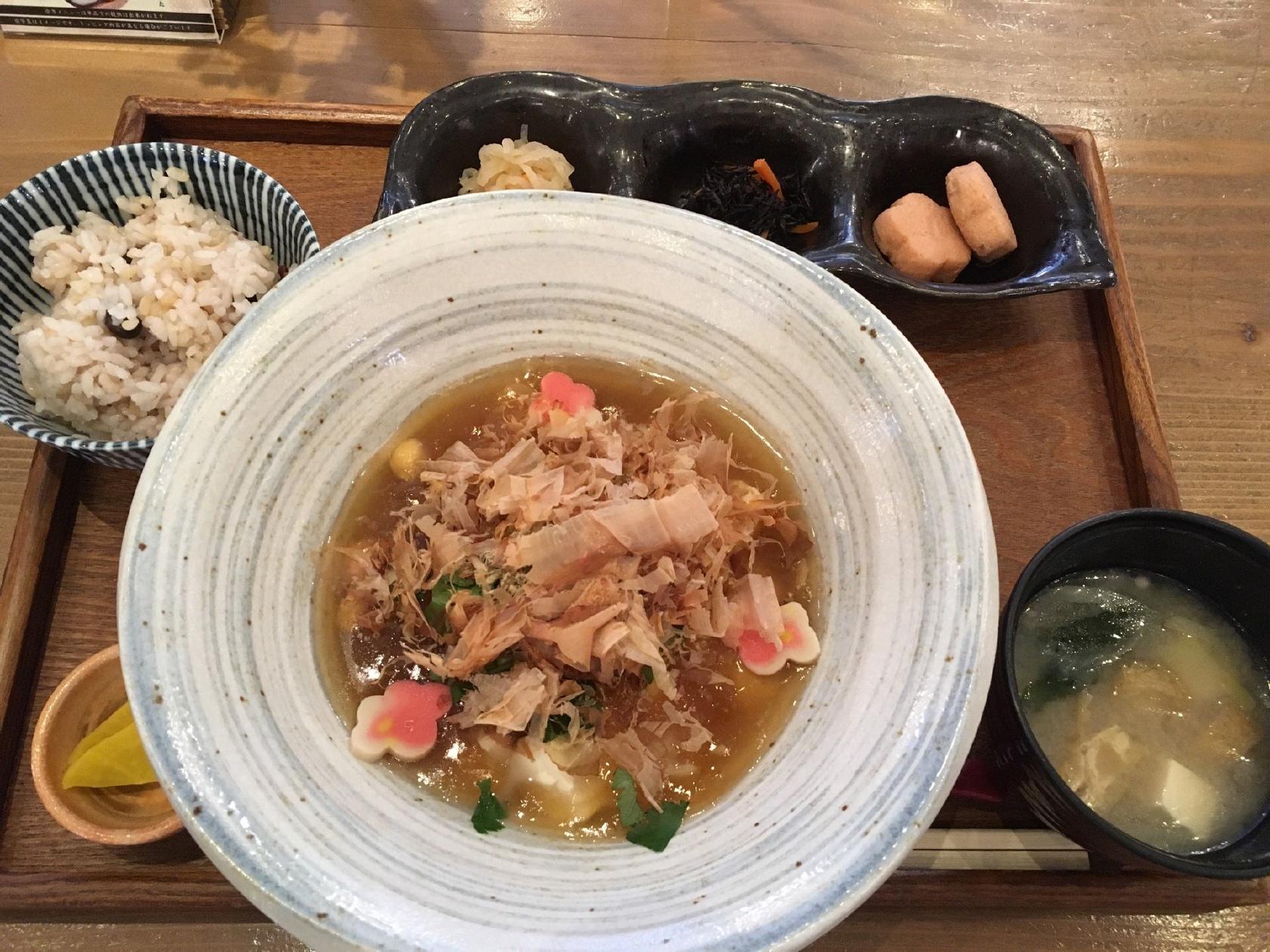Mamezo&Cafe Dew阪急山田店