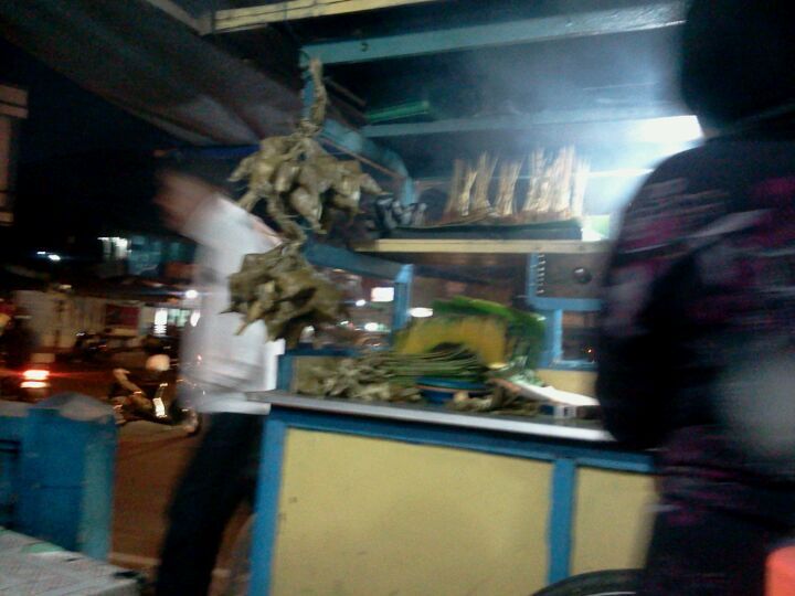 sate Jhon Simpang Tarok