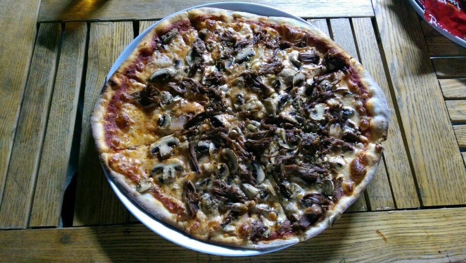 Pizza House