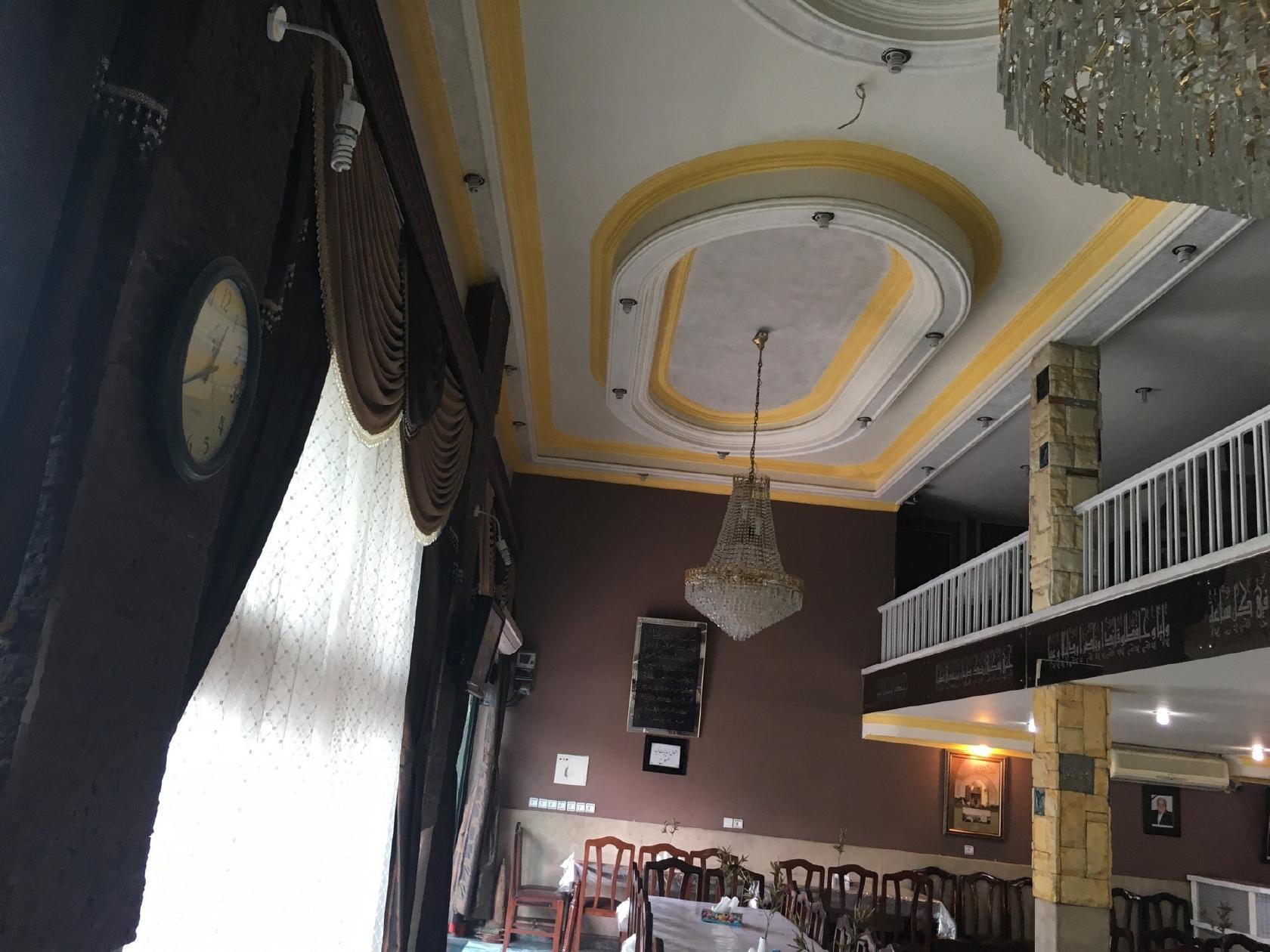 Valieaser Restaurant رستوران ولیعصر