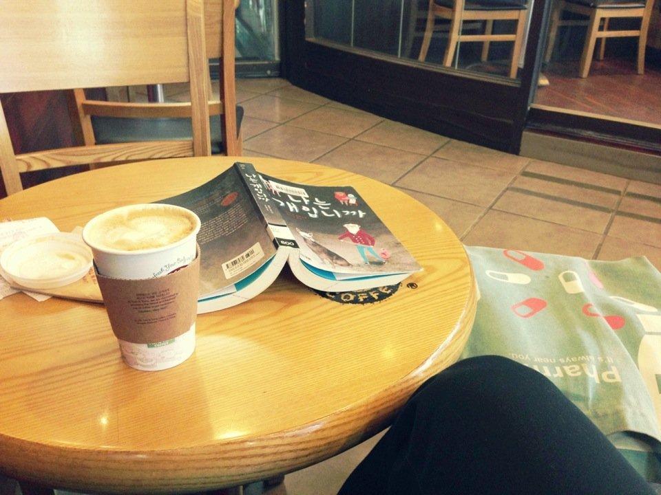 TOM N TOMS COFFEE
