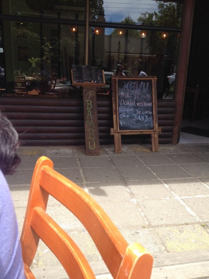 Bambu Cafe - Bar - Restaurante
