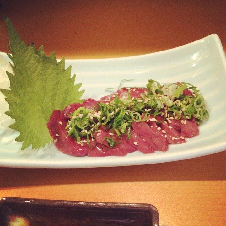 赤い鳥津駅前店