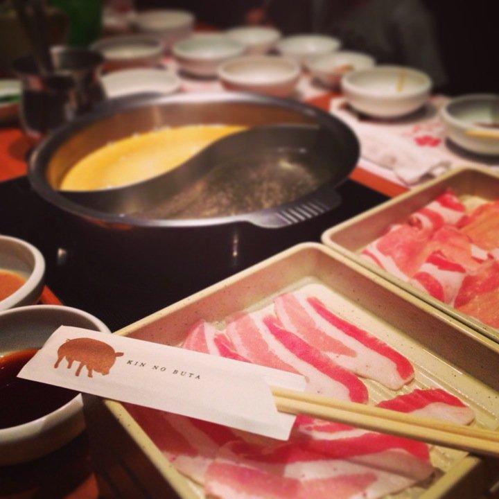 きんのぶた 箕面牧落店