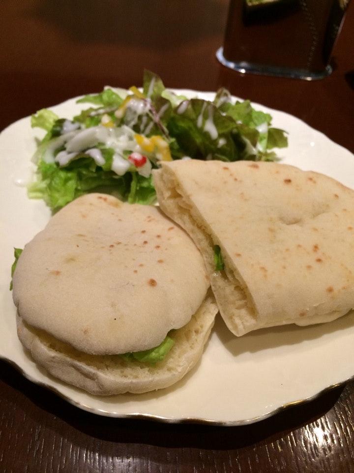 Cafe Bar Bank