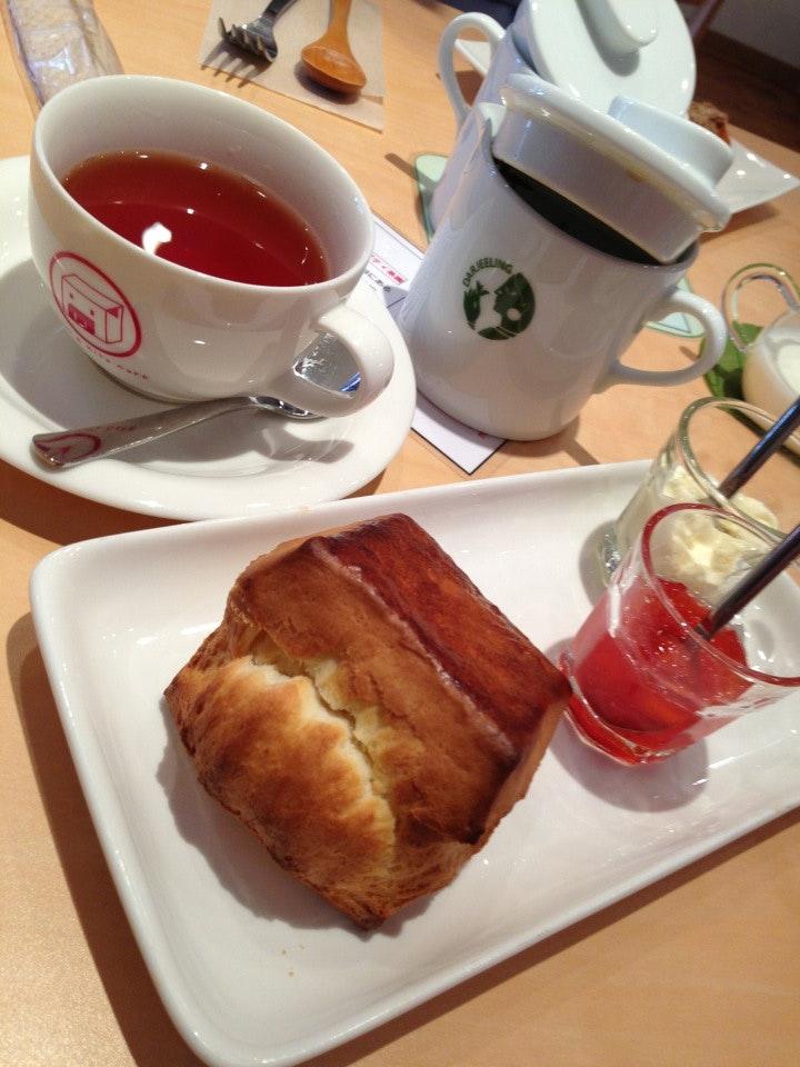 YaJI&KITa CaFE