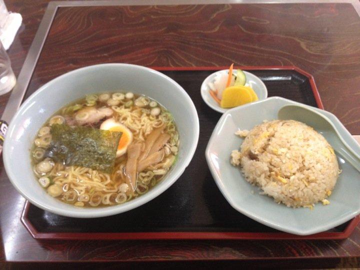 かみこあに
