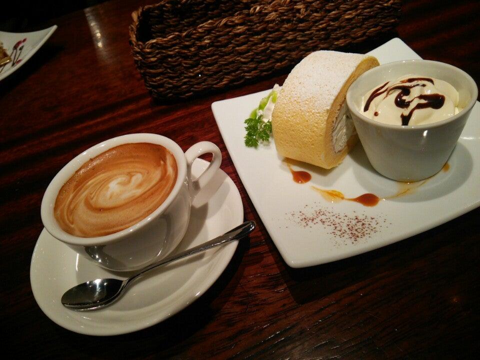 GENITA あけのアクロスタウン店
