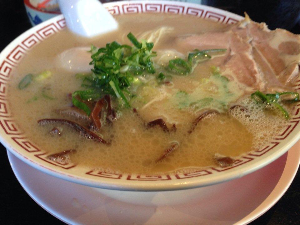 豚骨醤油ラーメン 一郎