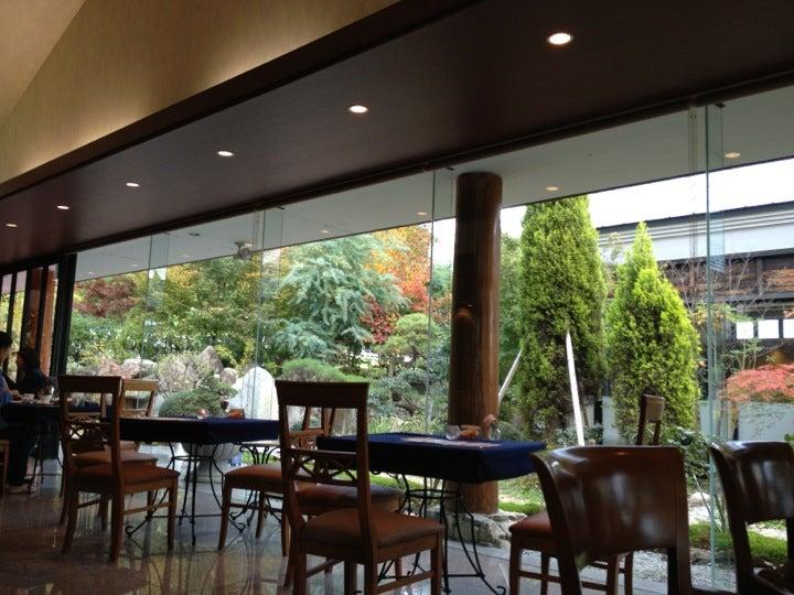 Cafe PORT ELLeN