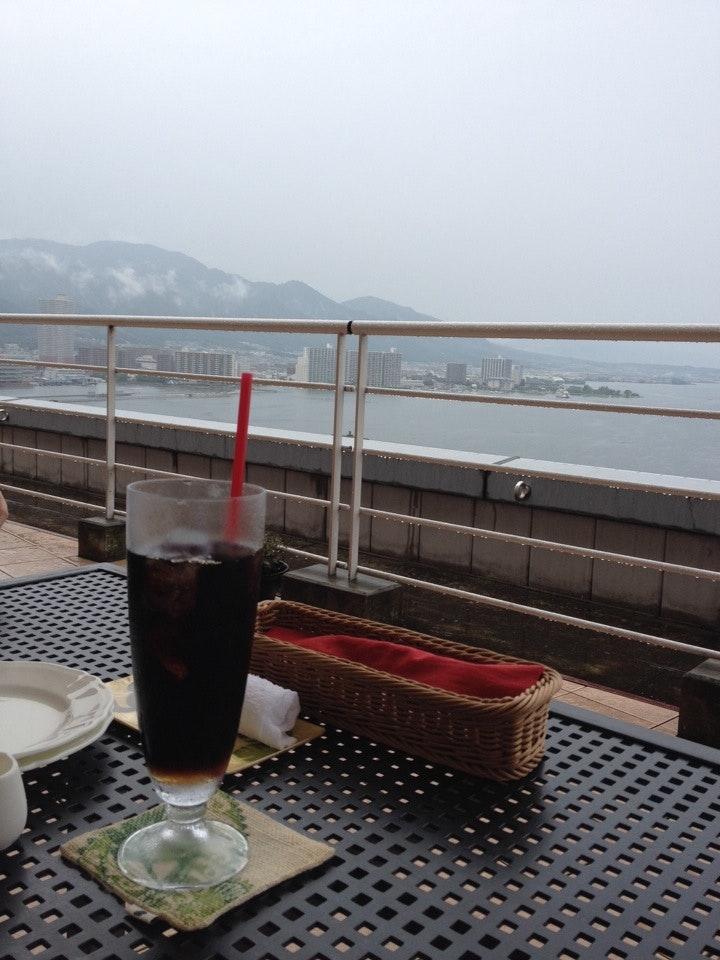 CAFE olu'olu