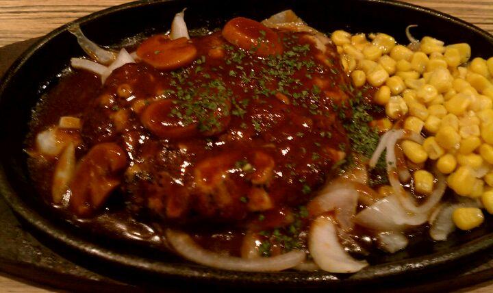 荒挽きステーキバーグ JUICY PAPA